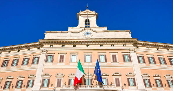 Tavola rotonda con i candidati al Parlamento dei collegi di Milano